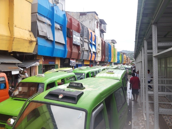 Lapak di Trotoar, Solusi Pemkot Ambon Masalah Bagi Pejalan Kaki